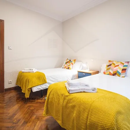 Nieves By Silastur 기욘